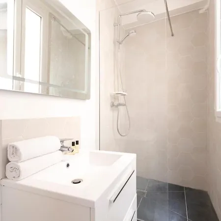 Appartamento Guestready - Duplex Spacieux Et Lumineux *