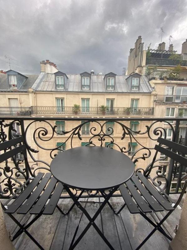 Guestready - Duplex Spacieux Et Lumineux Appartamento Parigi