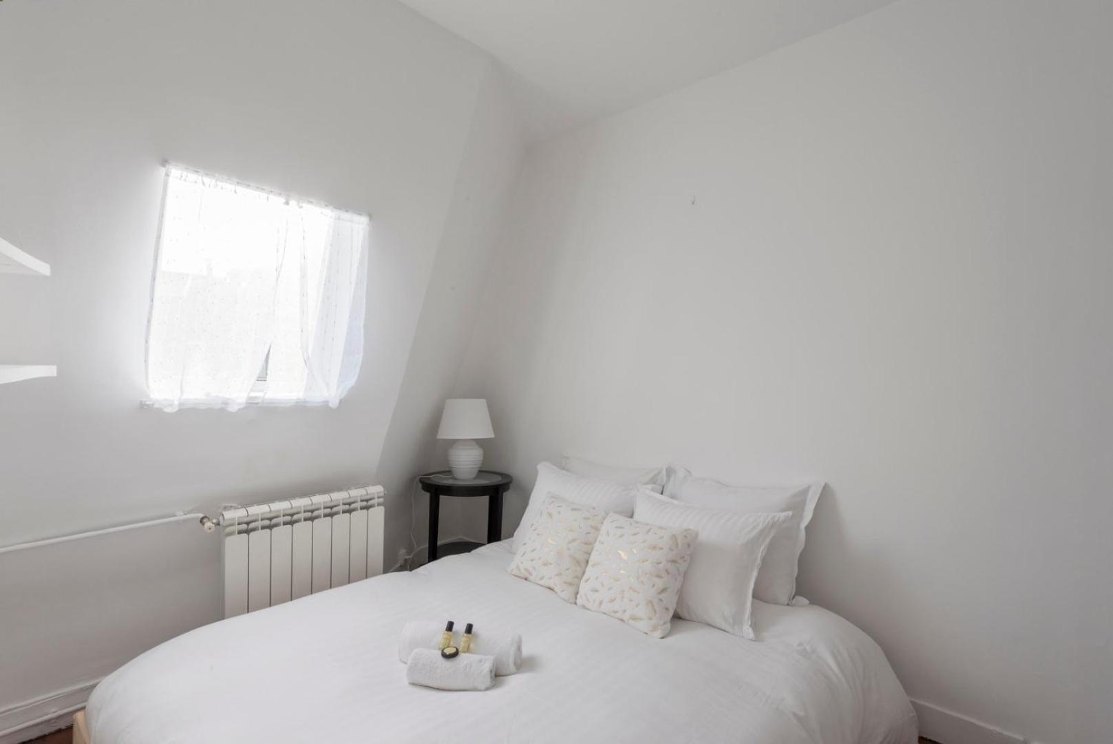 Guestready - Duplex Spacieux Et Lumineux Parigi
